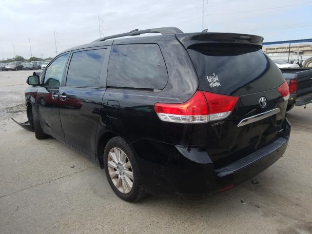 Photo 2 VIN: 5TDYK3DC4CS243864 - TOYOTA SIENNA XLE 