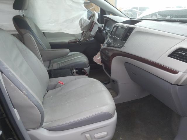 Photo 4 VIN: 5TDYK3DC4CS243864 - TOYOTA SIENNA XLE 