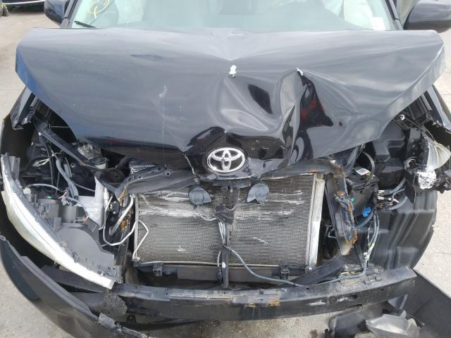 Photo 6 VIN: 5TDYK3DC4CS243864 - TOYOTA SIENNA XLE 