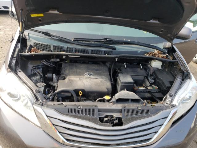 Photo 6 VIN: 5TDYK3DC4CS251804 - TOYOTA SIENNA XLE 