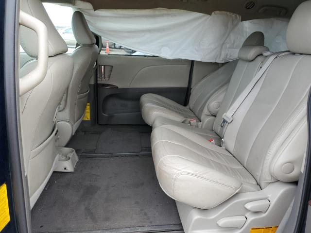 Photo 5 VIN: 5TDYK3DC4CS262267 - TOYOTA SIENNA XLE 