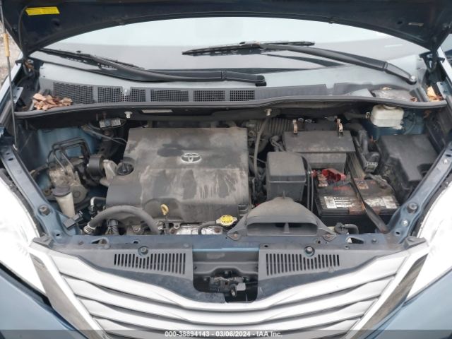 Photo 9 VIN: 5TDYK3DC4CS274970 - TOYOTA SIENNA 