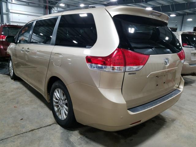 Photo 2 VIN: 5TDYK3DC4CS278534 - TOYOTA SIENNA XLE 