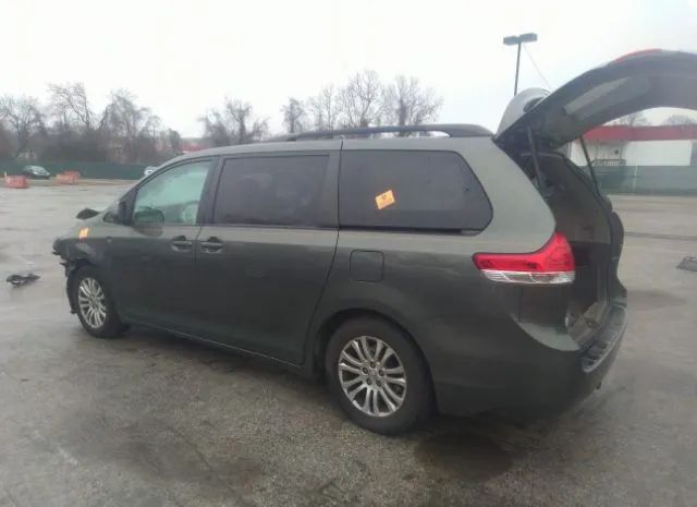 Photo 2 VIN: 5TDYK3DC4DS289499 - TOYOTA SIENNA 