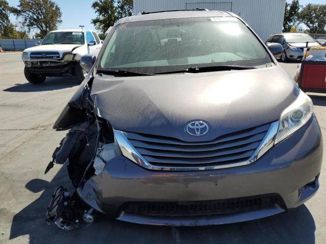 Photo 4 VIN: 5TDYK3DC4DS294198 - TOYOTA SIENNA XLE 