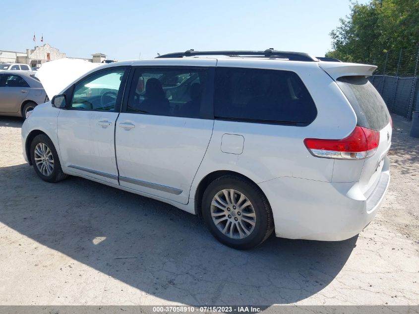 Photo 2 VIN: 5TDYK3DC4DS294735 - TOYOTA SIENNA 