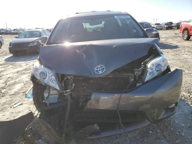 Photo 4 VIN: 5TDYK3DC4DS350771 - TOYOTA SIENNA XLE 