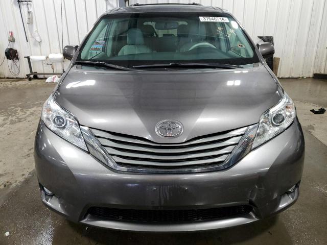 Photo 4 VIN: 5TDYK3DC4DS358479 - TOYOTA SIENNA XLE 