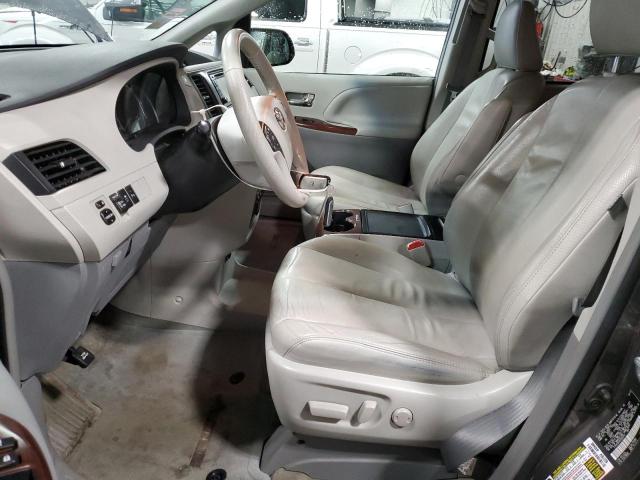 Photo 6 VIN: 5TDYK3DC4DS358479 - TOYOTA SIENNA XLE 