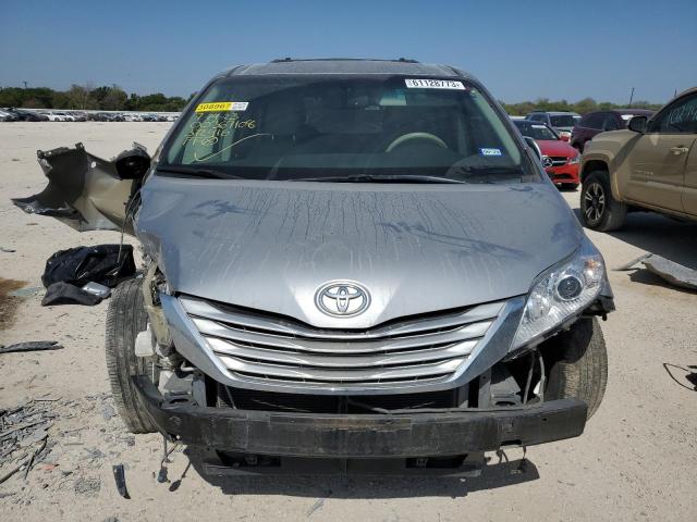 Photo 4 VIN: 5TDYK3DC4DS372916 - TOYOTA SIENNA XLE 