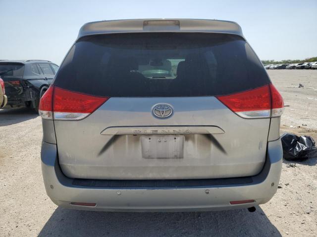 Photo 5 VIN: 5TDYK3DC4DS372916 - TOYOTA SIENNA XLE 