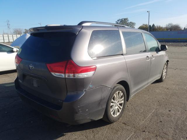 Photo 3 VIN: 5TDYK3DC4DS387772 - TOYOTA SIENNA XLE 