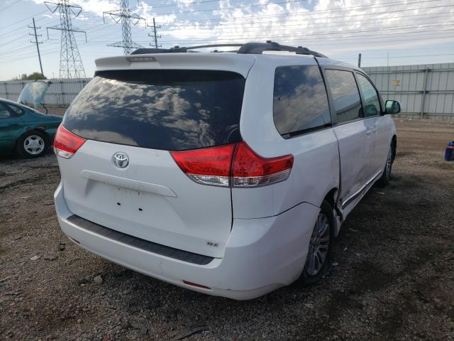 Photo 3 VIN: 5TDYK3DC4DS392311 - TOYOTA SIENNA XLE 