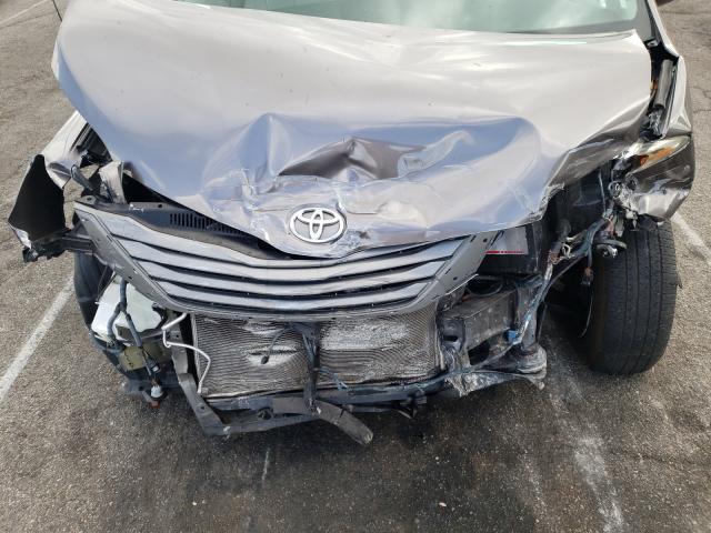 Photo 6 VIN: 5TDYK3DC4ES406547 - TOYOTA SIENNA XLE 