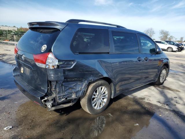 Photo 2 VIN: 5TDYK3DC4ES445784 - TOYOTA SIENNA XLE 