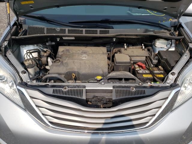 Photo 6 VIN: 5TDYK3DC4ES453450 - TOYOTA SIENNA XLE 