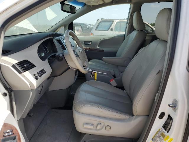 Photo 6 VIN: 5TDYK3DC4ES465419 - TOYOTA SIENNA XLE 