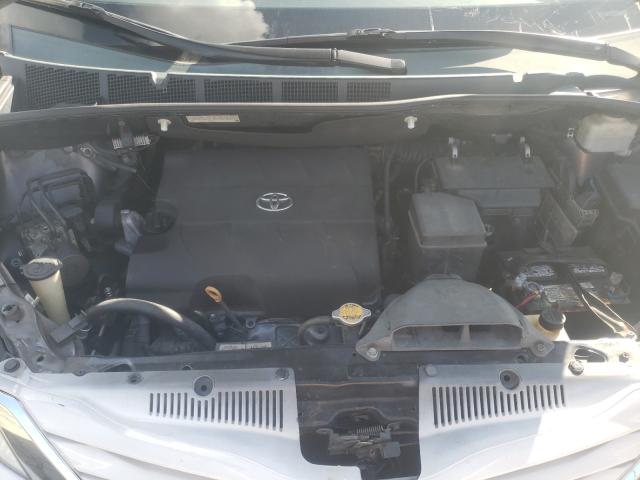 Photo 6 VIN: 5TDYK3DC4ES523223 - TOYOTA SIENNA XLE 