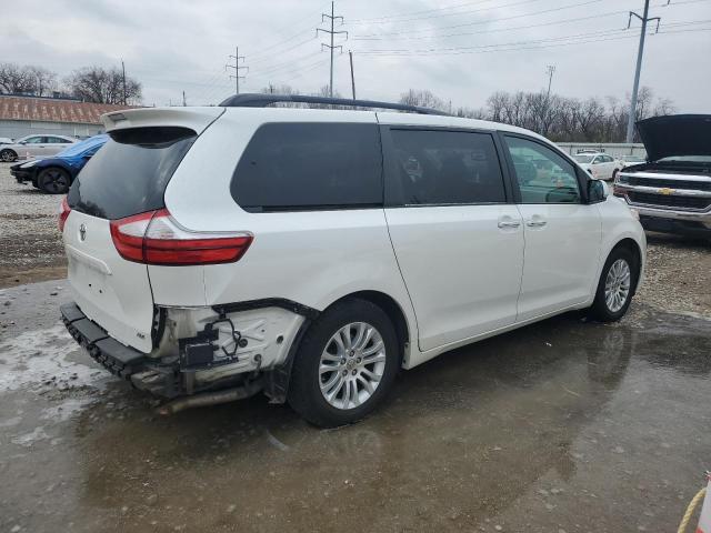 Photo 2 VIN: 5TDYK3DC4FS527323 - TOYOTA SIENNA XLE 