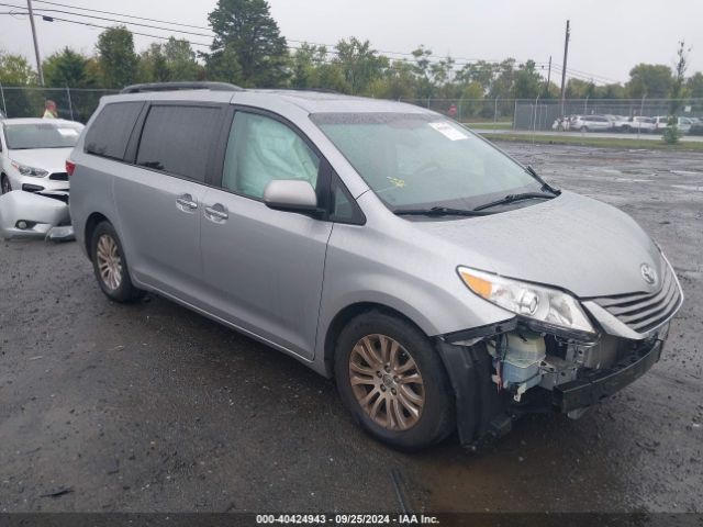 Photo 0 VIN: 5TDYK3DC4FS543439 - TOYOTA SIENNA 