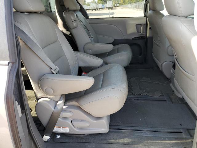 Photo 5 VIN: 5TDYK3DC4FS558569 - TOYOTA SIENNA XLE 