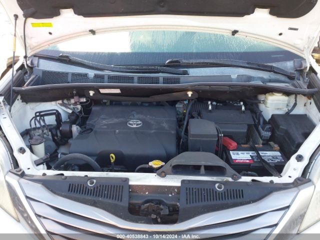 Photo 9 VIN: 5TDYK3DC4FS558894 - TOYOTA SIENNA 