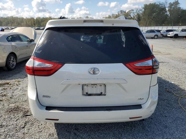 Photo 5 VIN: 5TDYK3DC4FS601646 - TOYOTA SIENNA XLE 