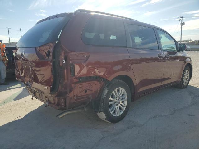 Photo 2 VIN: 5TDYK3DC4FS613926 - TOYOTA SIENNA XLE 