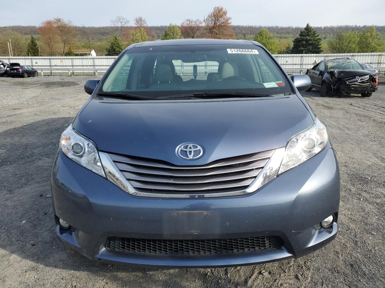 Photo 4 VIN: 5TDYK3DC4FS645503 - TOYOTA SIENNA 