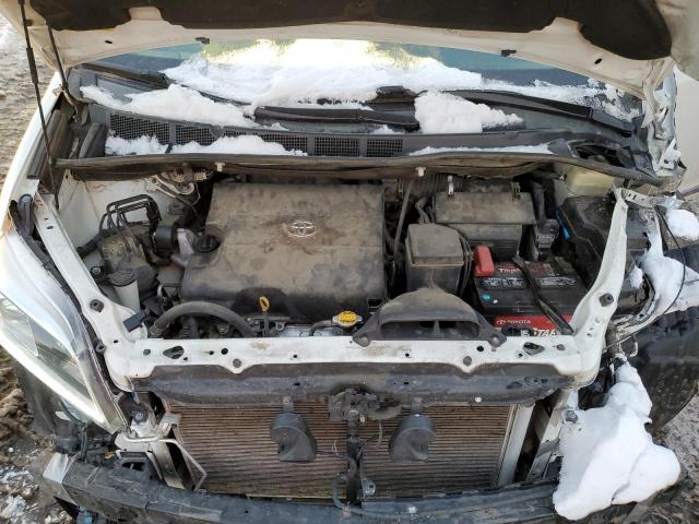 Photo 11 VIN: 5TDYK3DC4FS676752 - TOYOTA SIENNA XLE 