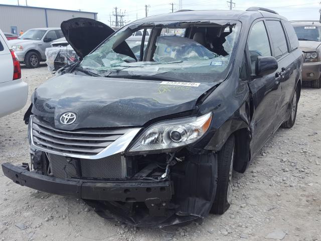 Photo 1 VIN: 5TDYK3DC4GS700565 - TOYOTA SIENNA XLE 