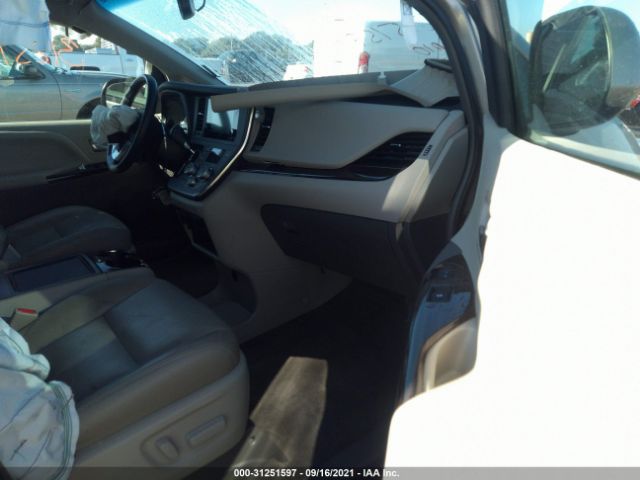 Photo 4 VIN: 5TDYK3DC4GS707211 - TOYOTA SIENNA 