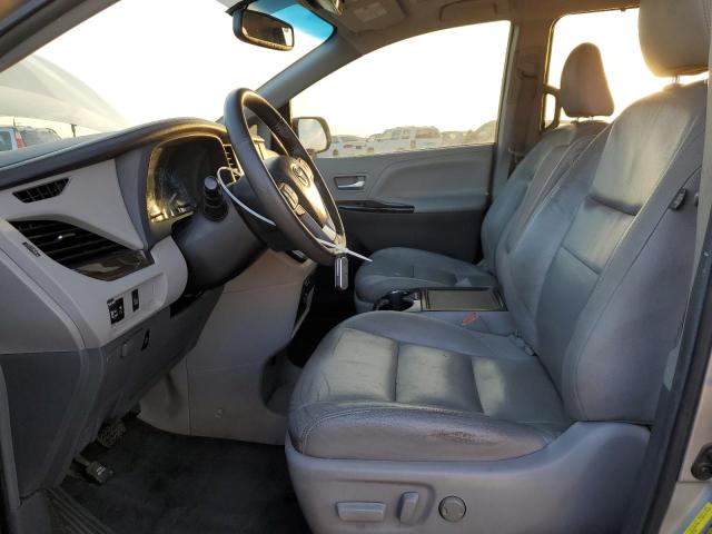 Photo 6 VIN: 5TDYK3DC4GS712747 - TOYOTA SIENNA XLE 