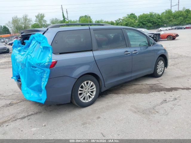 Photo 3 VIN: 5TDYK3DC4GS717172 - TOYOTA SIENNA 