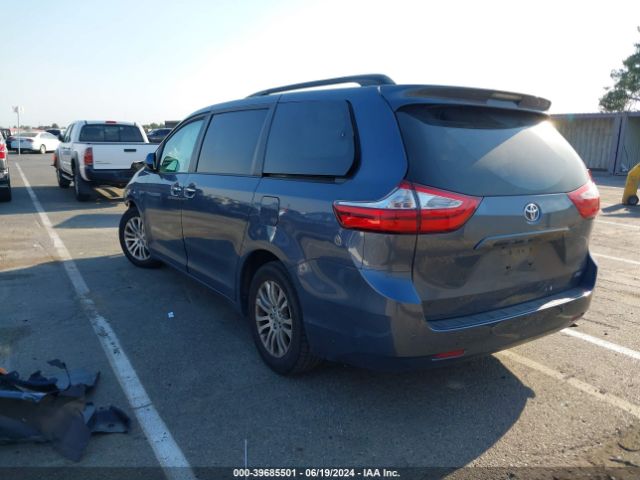 Photo 2 VIN: 5TDYK3DC4GS731833 - TOYOTA SIENNA 