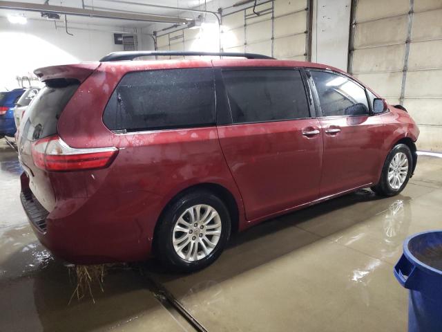 Photo 2 VIN: 5TDYK3DC4GS741228 - TOYOTA SIENNA XLE 