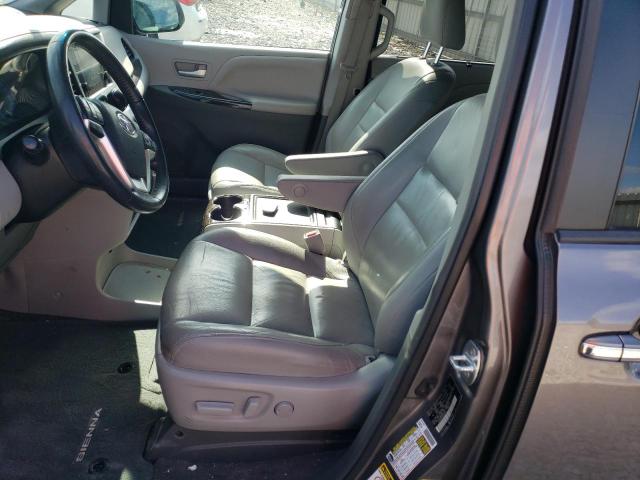 Photo 6 VIN: 5TDYK3DC4GS744310 - TOYOTA SIENNA XLE 