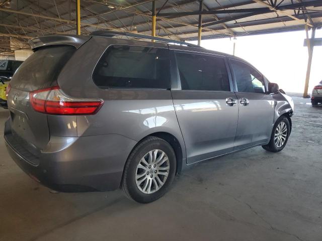 Photo 2 VIN: 5TDYK3DC4GS746509 - TOYOTA SIENNA XLE 