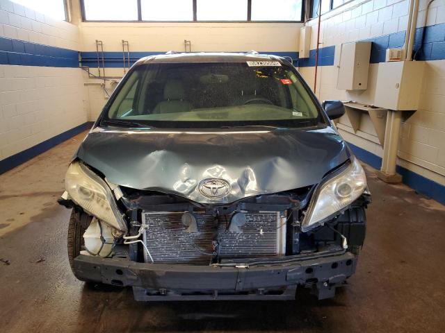 Photo 4 VIN: 5TDYK3DC4GS750110 - TOYOTA SIENNA XLE 