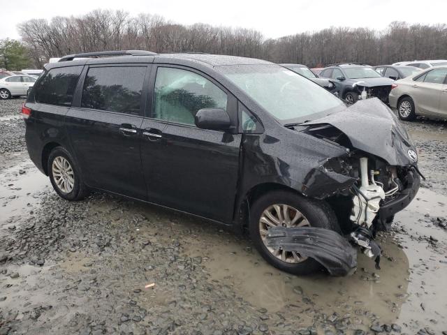 Photo 3 VIN: 5TDYK3DC5BS007142 - TOYOTA SIENNA XLE 