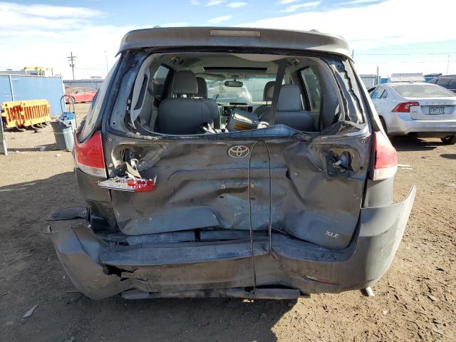 Photo 5 VIN: 5TDYK3DC5BS025804 - TOYOTA SIENNA XLE 