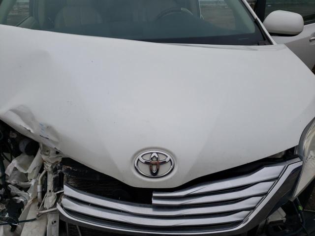 Photo 11 VIN: 5TDYK3DC5BS043493 - TOYOTA SIENNA XLE 