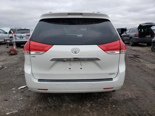 Photo 5 VIN: 5TDYK3DC5BS043493 - TOYOTA SIENNA XLE 