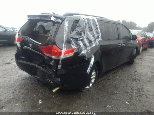 Photo 3 VIN: 5TDYK3DC5BS065106 - TOYOTA SIENNA 