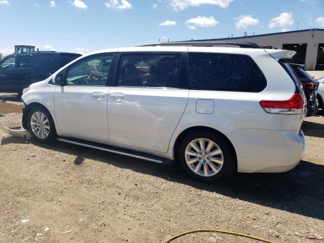 Photo 1 VIN: 5TDYK3DC5BS068667 - TOYOTA SIENNA XLE 