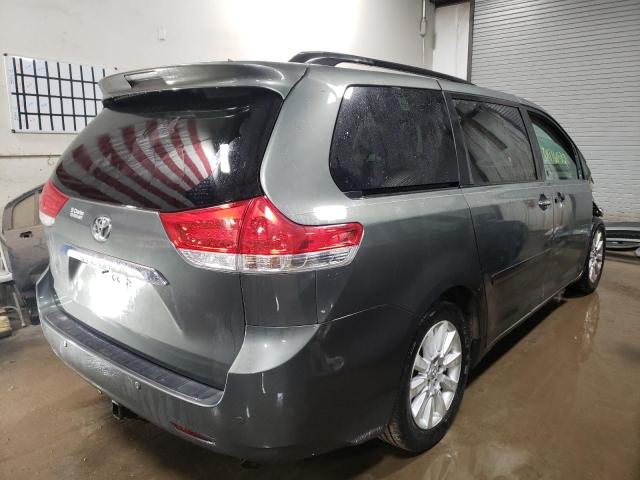 Photo 3 VIN: 5TDYK3DC5BS080415 - TOYOTA SIENNA XLE 