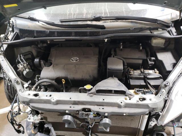 Photo 6 VIN: 5TDYK3DC5BS080415 - TOYOTA SIENNA XLE 