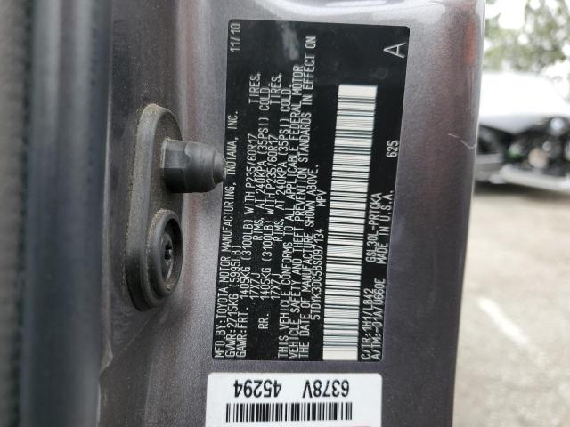 Photo 13 VIN: 5TDYK3DC5BS097134 - TOYOTA SIENNA XLE 