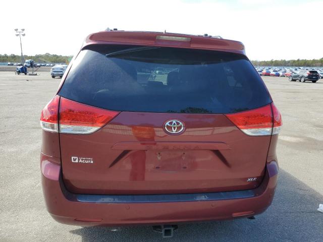 Photo 5 VIN: 5TDYK3DC5BS101067 - TOYOTA SIENNA XLE 