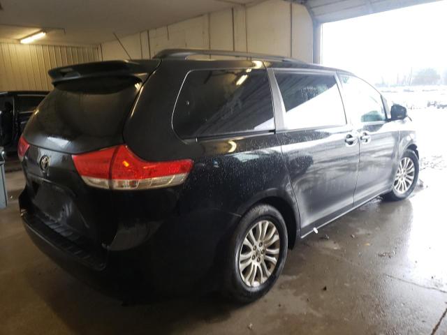 Photo 2 VIN: 5TDYK3DC5BS105359 - TOYOTA SIENNA XLE 